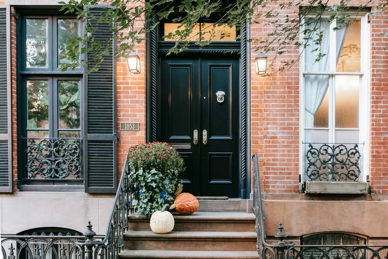10 Common Front Entrance Features That Can Detract From Curb Appeal - Decor Hint Cluttered Porch Or Stoop