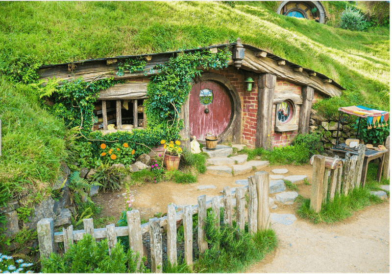 9 North Carolina Cottage Designs That Are Straight Out of a Storybook - Decor Hint Hobbit-Inspired Earth Homes