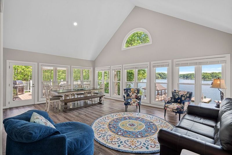 12 Michigan Lake Cottages With Interiors That Complement The Views - Decor Hint Industrial Chic on Elk Lake