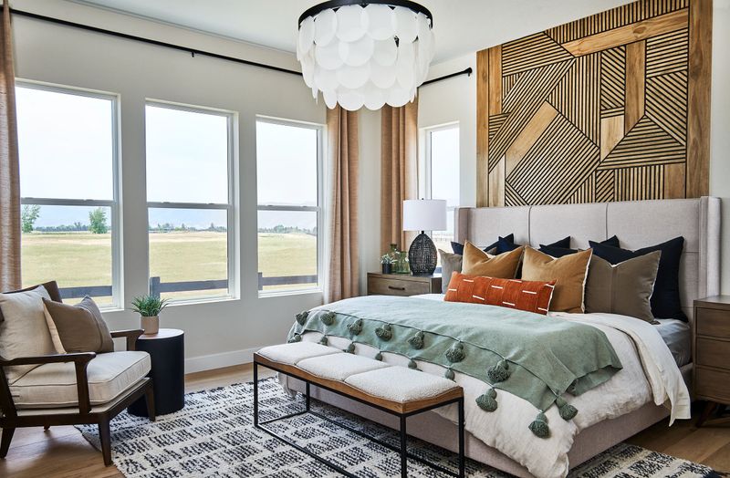 10 Denver Home Design Trends That Will Fade Away By 2030 - Decor Hint Accent Walls Fading to Background