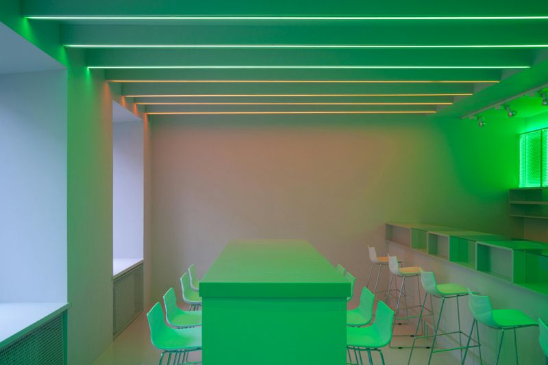 8 Brooklyn Decor Trends That Could Fade - Decor Hint Bright Neon Decor Accents