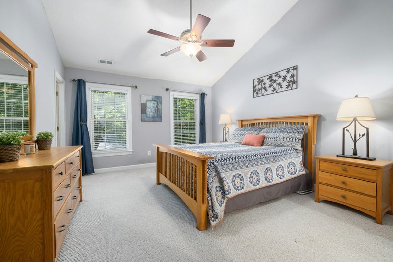 14 Home Trends That Are Quietly Disappearing And What's Taking Their Place - Decor Hint Wall-To-Wall Carpeting → Natural Wood Or Sustainable Flooring