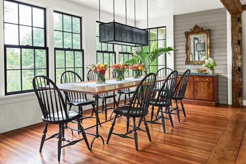 Classic Colonial Simplicity