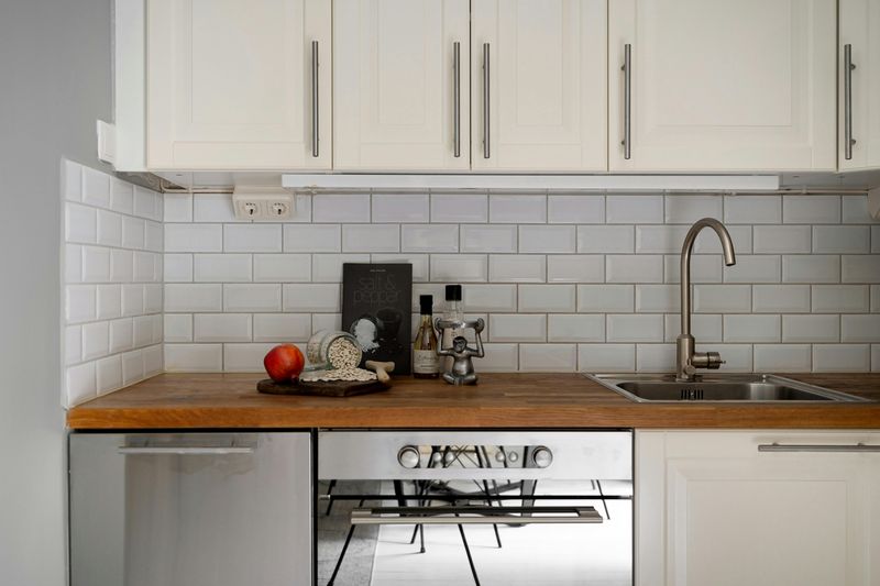 14 Classic Home Features Making Their Way Back - Decor Hint Subway Tile Backsplashes