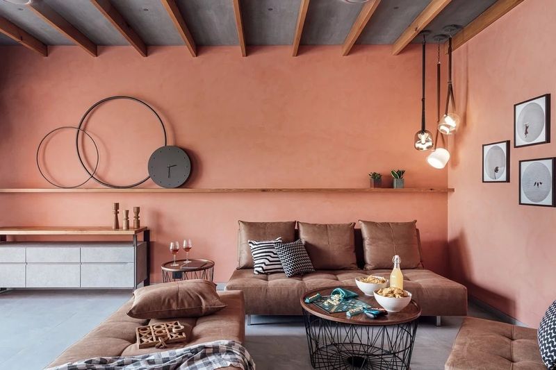 10 Michigan Living Room Colors That Still Feel Timeless In 2025 - Decor Hint Copper Harbor Terracotta