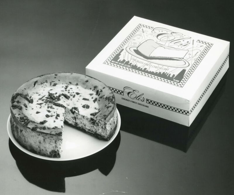 15 Nostalgic Desserts That Took Over Illinois Back In The Day - Decor Hint Eli's Cheesecake