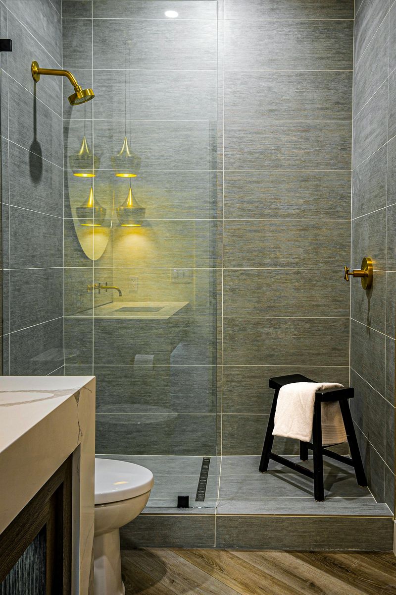 11 Master Bathroom Ideas That Add A Luxurious Touch - Decor Hint Frameless Glass Shower Enclosure