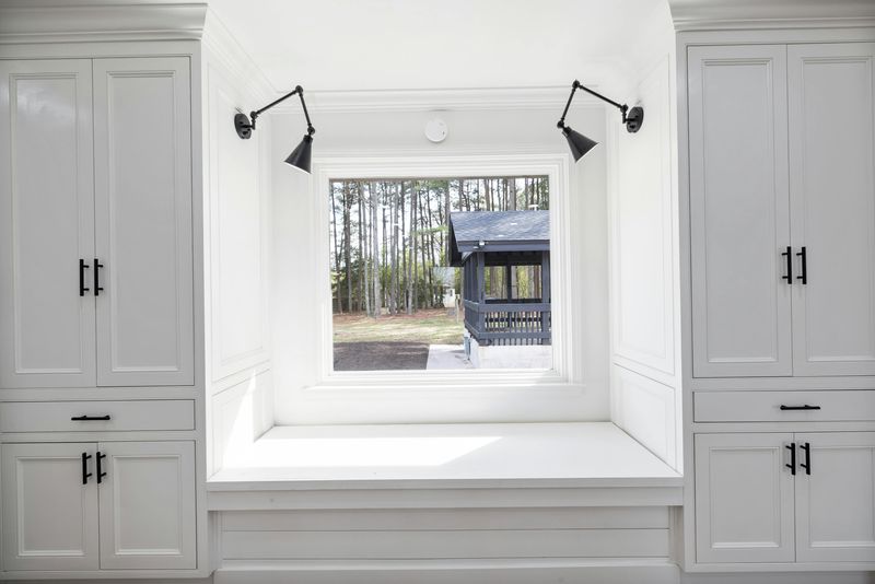 14 Classic Home Features Making Their Way Back - Decor Hint Window Seats