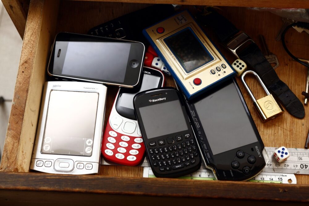 11 Bad Habits That Can Slowly Make Your Home Feel Cluttered - Decor Hint Gadget Dumping Grounds
