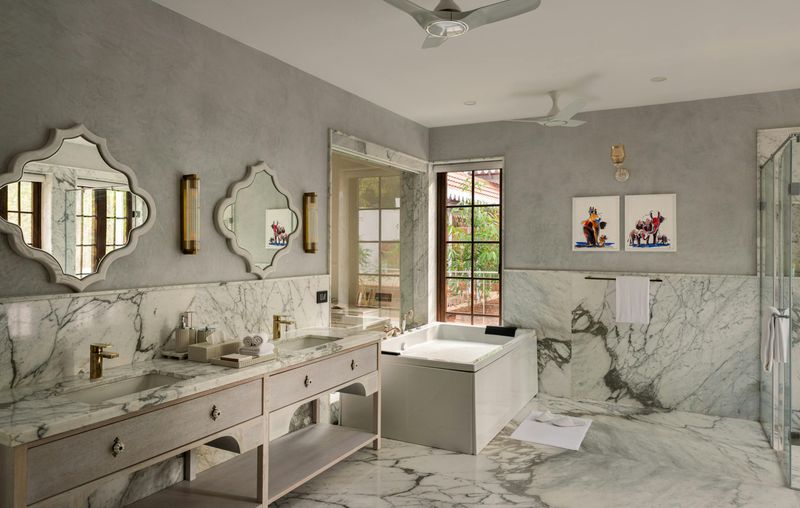 9 Renovation Decisions That Rarely Pay Off In The Long Run - Decor Hint High-End Bathroom Fixtures