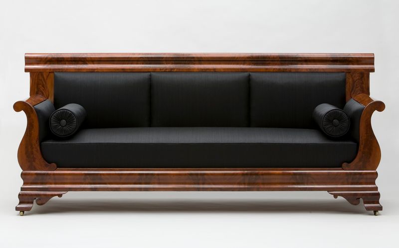 In Georgia, 16 Collectibles On The Decline For 2025 And 6 That Are No Longer Worth Anything - Decor Hint Antebellum Furniture Falling From Grace