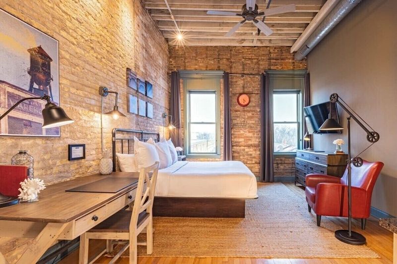 Floating Furniture in Peoria Riverside Lofts