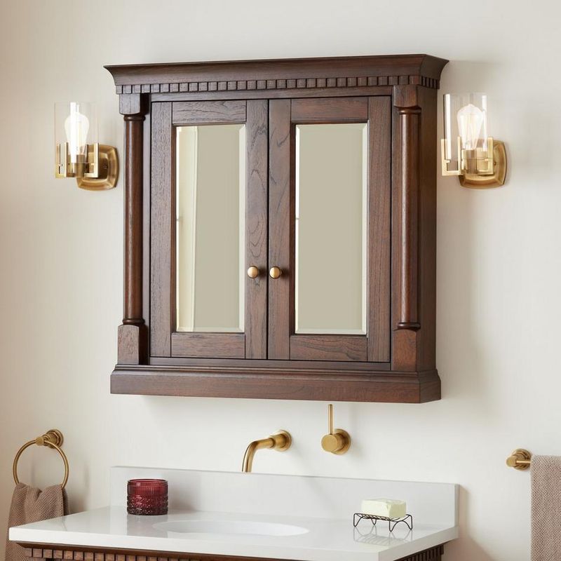 26 Ways To Get That Vintage Bathroom Look In New York Homes (Even In A Modern Apartment) - Decor Hint Medicine Cabinets With Character