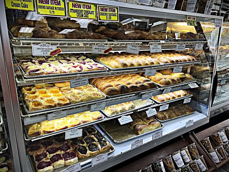 13 Texas Kolache Bakeries That Make Mornings Delicious - Decor Hint Little Czech Bakery – Dallas' Hidden Gem