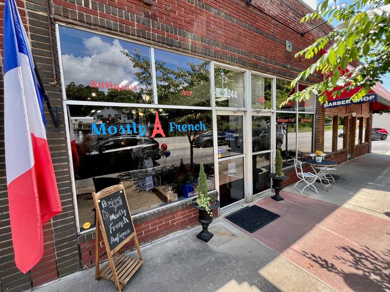 Mostly French (Chattanooga/Red Bank)