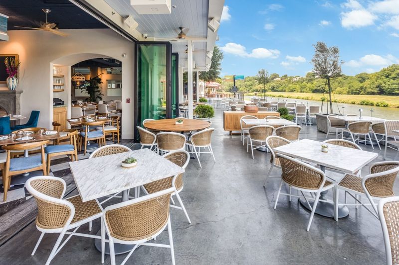 9 Must-Visit Riverside Restaurants In Texas With Breathtaking Views - Decor Hint Quince – Fort Worth's Riverside Elegance