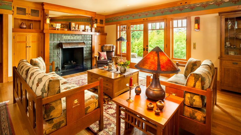 8 California Craftsman Homes Featuring Rare, Timeless Details - Decor Hint Redwood-Clad Inglenook With Original Copper Hood