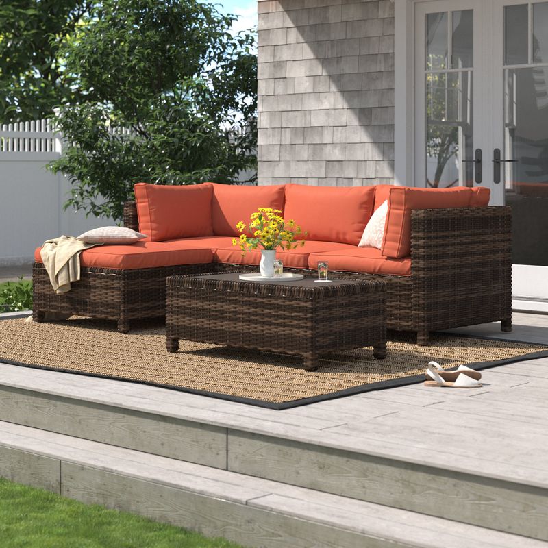 12 Charming Front Porches In Pennsylvania With Nostalgic Summer Feel - Decor Hint Cushioned Seating