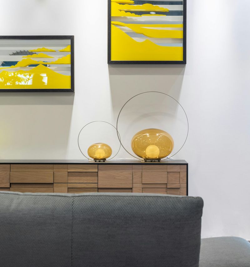 10 Decor Tips That Could Make Your Home Look Timeless With Color - Decor Hint Coordinated Artwork