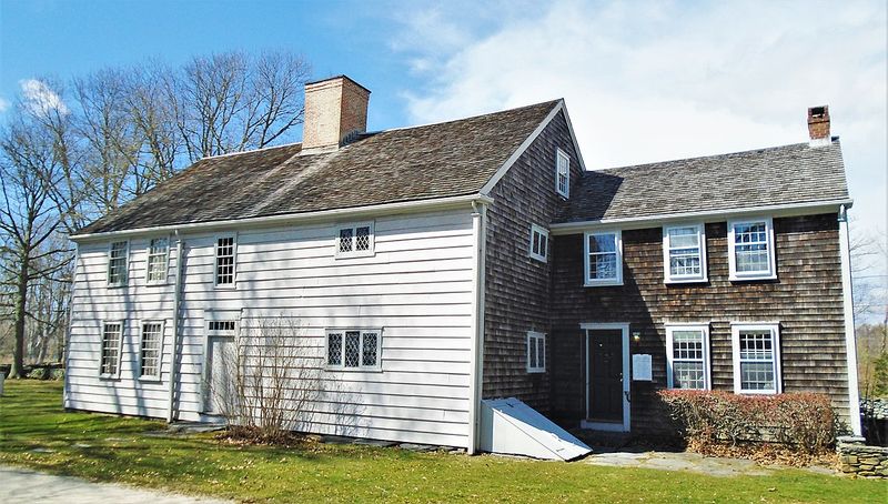 14 Historic Mansions To Tour In Rhode Island This Fall - Decor Hint Wilbor House Museum