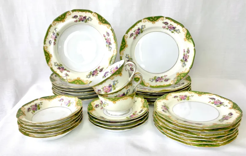 5 Tampa, Florida Antiques To Hold Onto And 5 To Sell Off - Decor Hint Outdated China And Silverware Sets