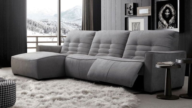 10 Outdated Living Room Trends Disappearing From Ohio Homes - Decor Hint Overstuffed Reclining Furniture