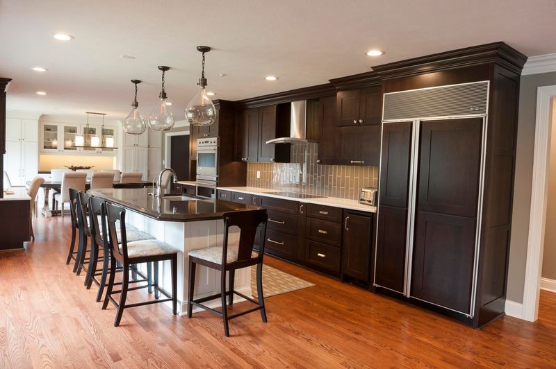 12 Outdated Indiana Dining Room Trends Turning Off 2025 Buyers - Decor Hint Formal Dining Rooms