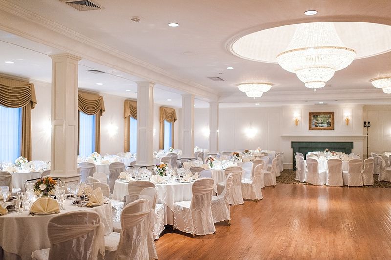14 Small-Town Restaurants Full Of Charm In Pennsylvania - Decor Hint William Penn Inn, Lower Gwynedd