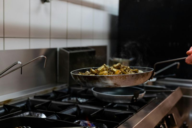 6 Common Kitchen Features That Can Require Costly Maintenance - Decor Hint Professional-Grade Gas Ranges