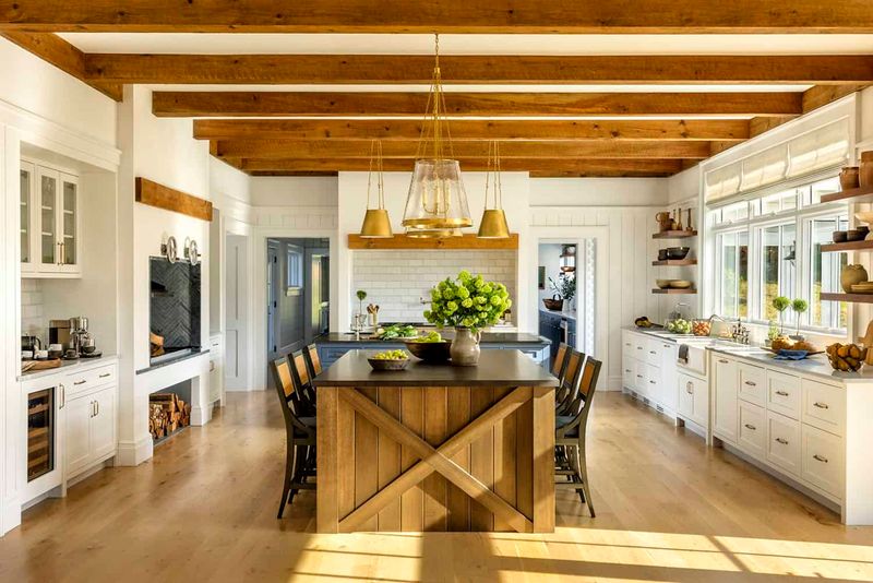 9 New York Country Cottages With Timeless Cozy Decor - Decor Hint Farmhouse-Style Cottages