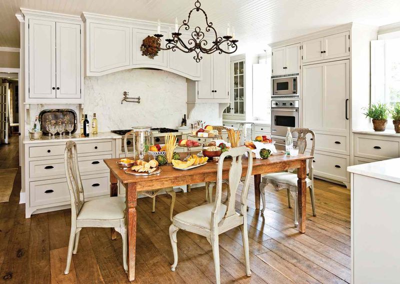 7 Once-Popular Decor Trends Disappearing From Kentucky Homes - Decor Hint Tuscan Kitchen Overload