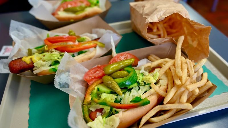 10 Illinois Hot Dog Stands That Serve Timeless Classics - Decor Hint Byron's Hot Dogs