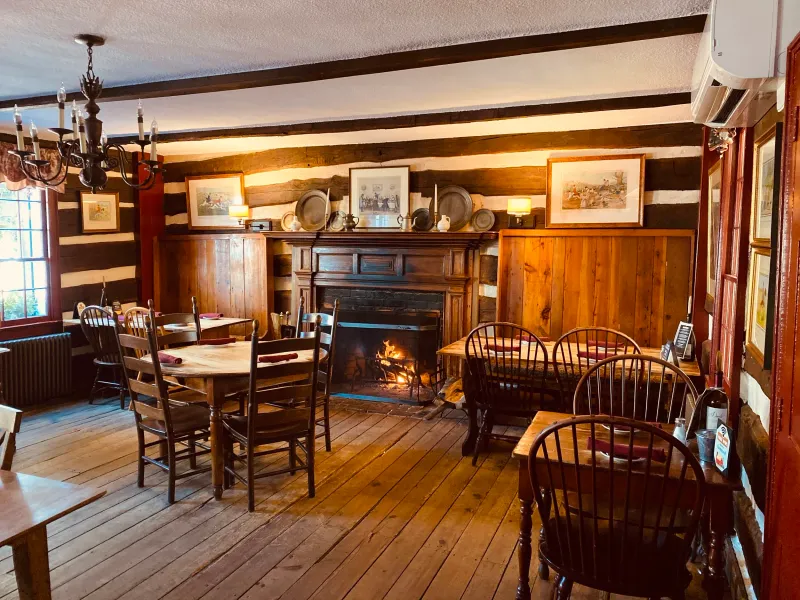 Hunter's Head Tavern In Upperville