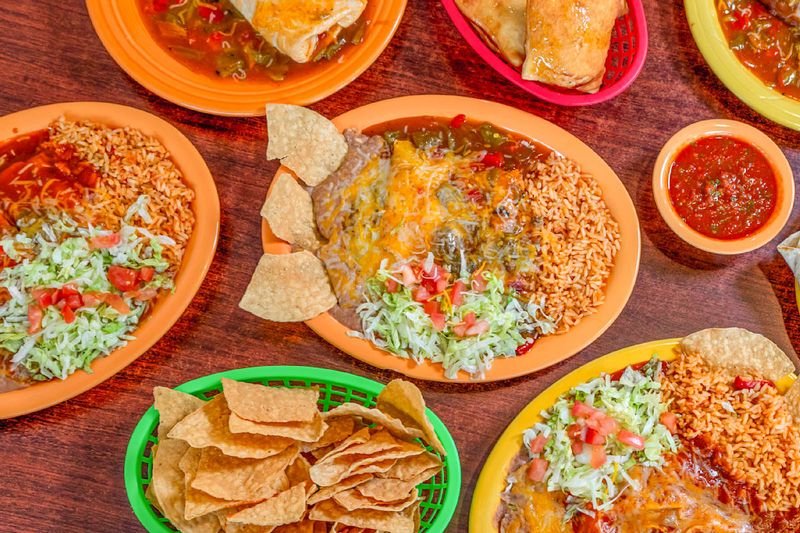 12 Colorado Green Chili Spots Perfect For A Cozy Mountain Evening - Decor Hint Little Anita's – Denver's New Mexican Treasure