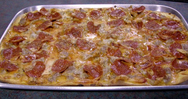 10 Missouri Pizza Spots Proving Simple Can Be Delicious - Decor Hint Faraci's Pizza – Manchester & Ellisville