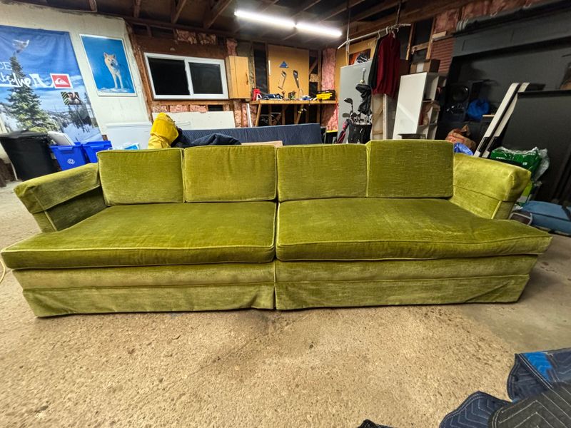 10 Sofa Color Mistakes LA Homeowners Are Regretting In 2025 - Decor Hint Harsh Neon Green Eyesores