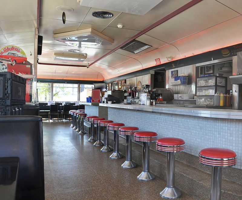 14 Small-Town Restaurants Full Of Charm In Pennsylvania - Decor Hint Wellsboro Diner, Wellsboro