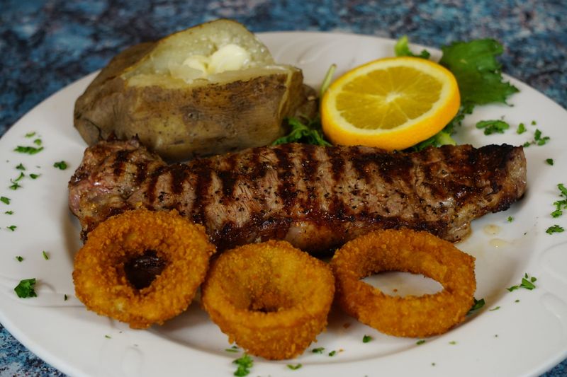 12 Timeless Pennsylvania Diners Keeping Tradition Alive - Decor Hint Minella's Diner – Wayne, PA