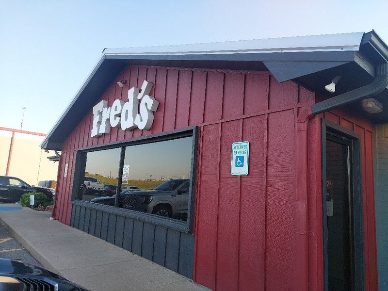 7 No-Frills Oklahoma Steakhouses That Nail The Sear Every Time - Decor Hint Fred's Steakhouse – Route 66 Roadside Wonder