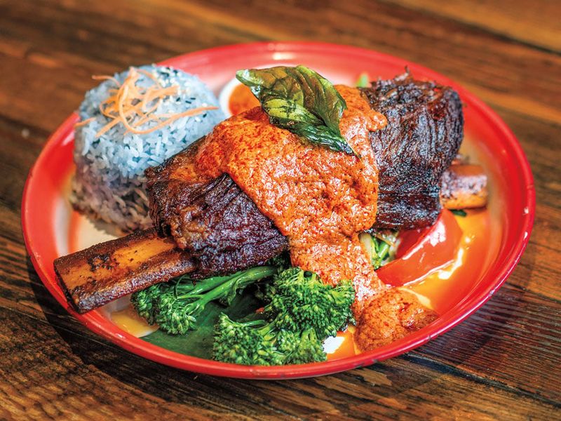 12 Must-Try Thai Restaurants Across California You Can't Miss - Decor Hint Farmhouse Kitchen Thai Cuisine – The Expanding Empire