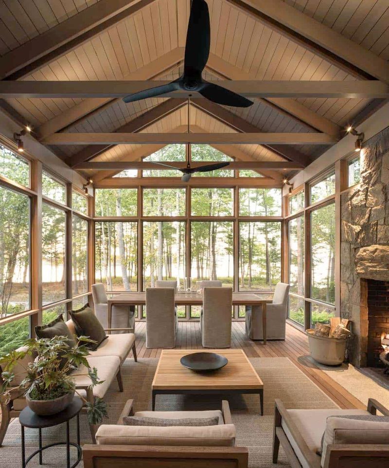 6 Georgia Dining Rooms That Miss The Mark & 6 That Feel Timeless - Decor Hint Porch Dining Retreats