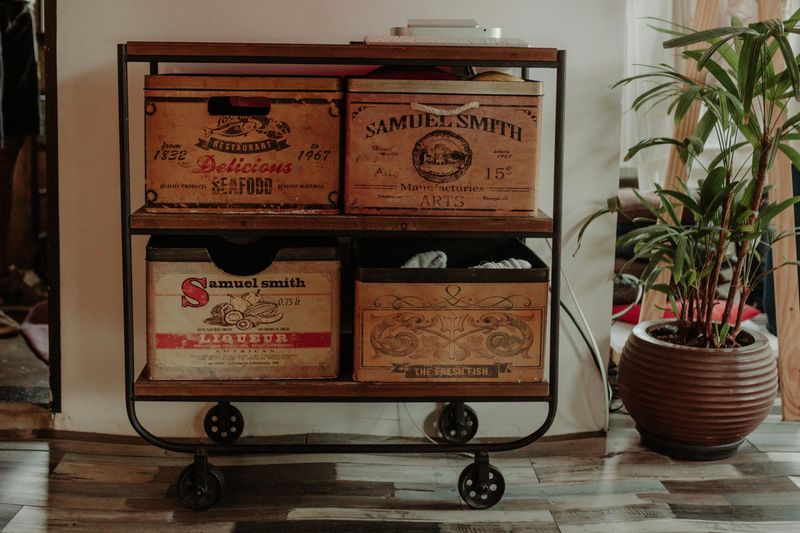 11 Bad Habits That Can Slowly Make Your Home Feel Cluttered - Decor Hint The Wandering Item Effect