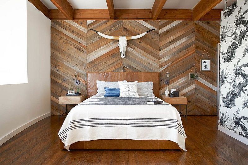 Reclaimed Wood Decor