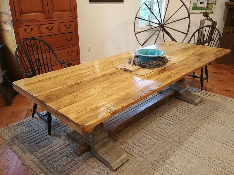 9 Pennsylvania Farm Tables That Locals Swear By - Decor Hint Berks County Plank