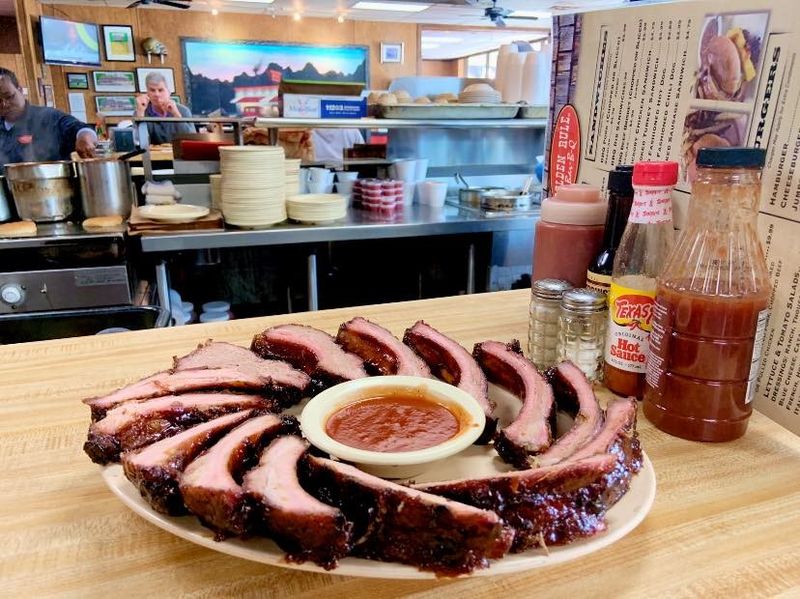 Golden Rule BBQ & Grill 