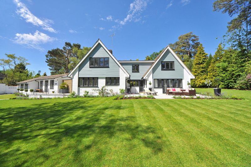 12 Hidden Costs Of Flipped Homes Buyers Should Watch Out For - Decor Hint Landscaping Expenses