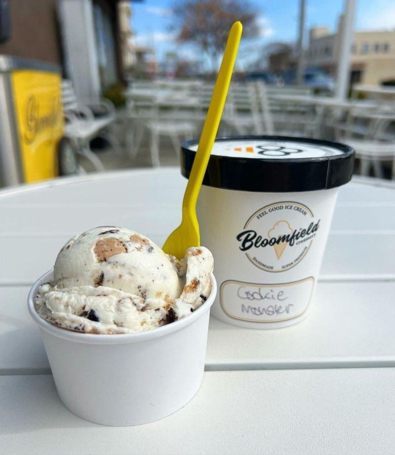 12 Farm-To-Cone California Ice Cream Shops Celebrating Local Dairy - Decor Hint Bloomfield Creamery