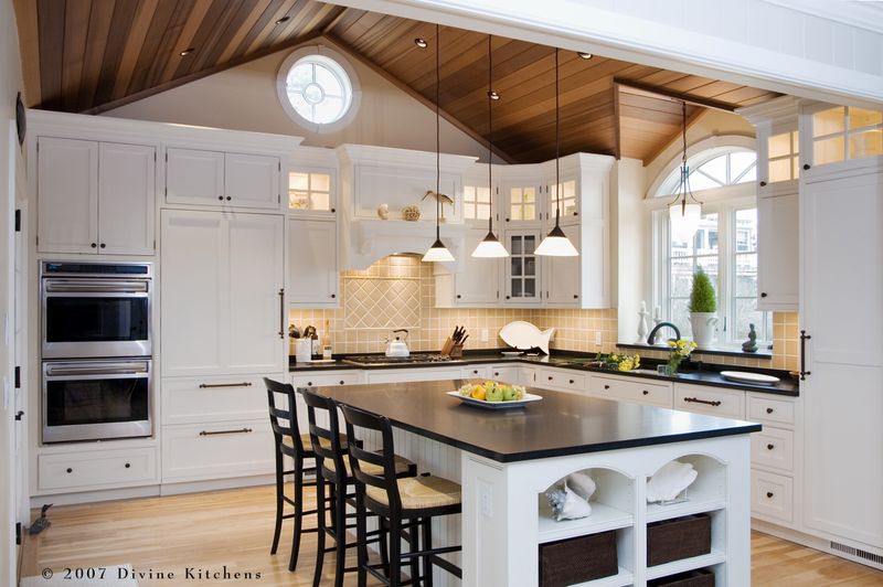 9 Maine Kitchens That Capture Coastal Charm - Decor Hint Porthole Windows & Ocean Views