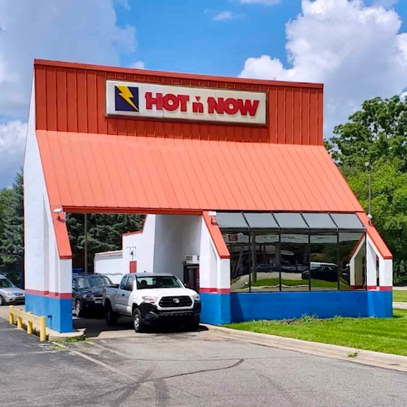 12 Vintage Michigan Meals That Bring Back '80s Memories - Decor Hint Hot 'N Now Drive-Thru Burgers
