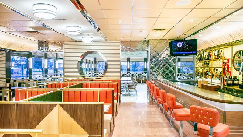 15 Old-School Diners In The US That Take You Back In Time - Decor Hint Tick Tock Diner, Clifton, New Jersey